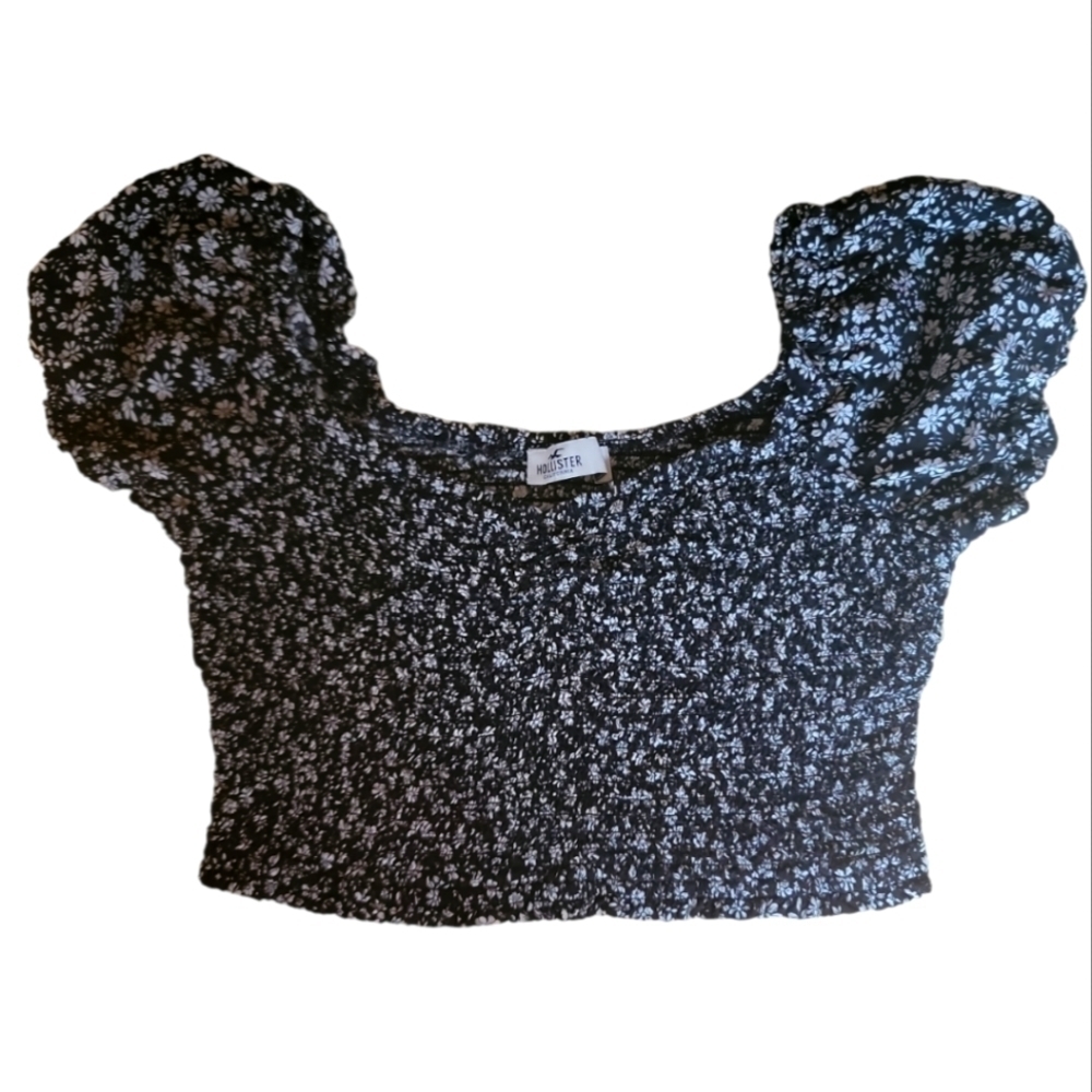 Hollister Floral Puff Sleeve Crop Top - Picture 2 of 3